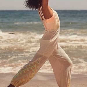 NWOT FREE PEOPLE BEACH MORNING RISE EMBROIDERED NEON JUMPSUIT COVERUP, SIZE MED